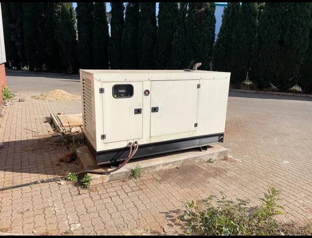 INDUSTRIAL PROPERTY TO RENT IN HENNOPSPARK